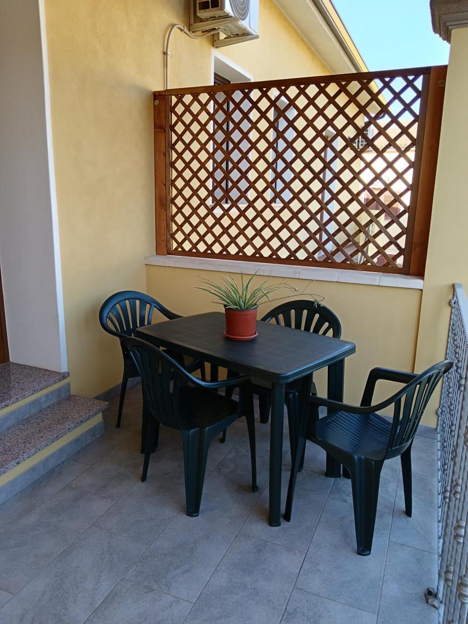 Casa Vacanze Il Giardino Villamassargia Buitenkant foto